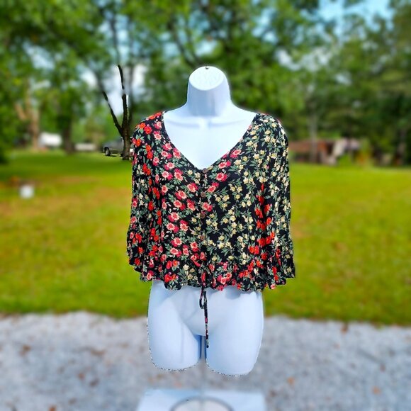 Floral Black Multicolor Cropped Blouse By Patrons Of Peace V-Neck Button Front B - Picture 1 of 7